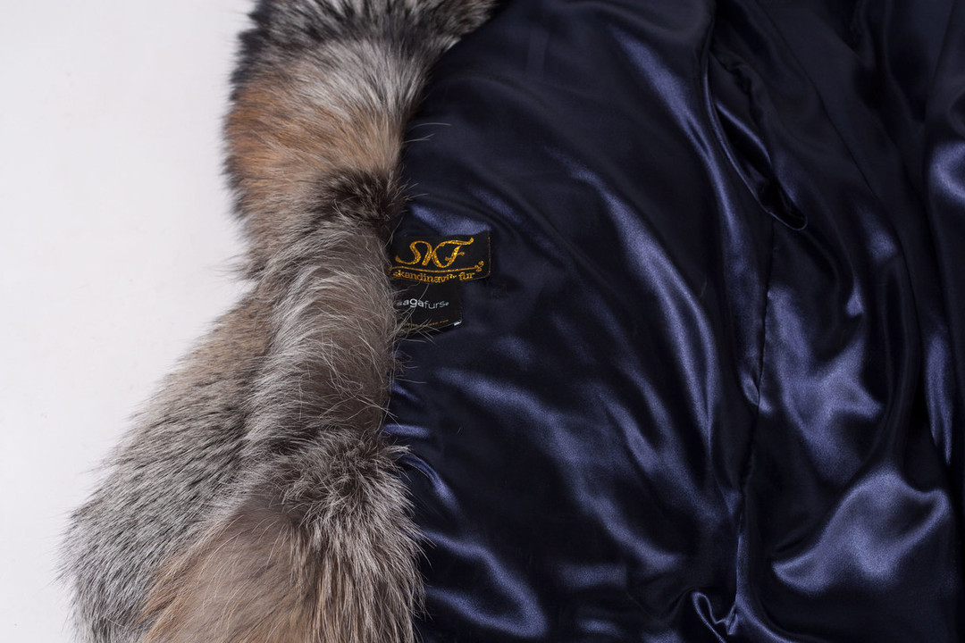 men's long fox fur coat notched collar skin to skin inner lining view men's long fox fur coat notched collar skin to skin inner lining view