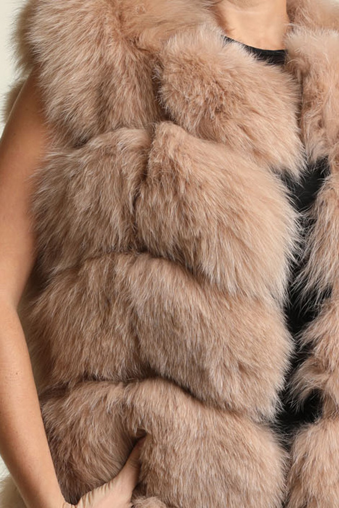 Skin tone Fox Vest Skin tone Fox Vest