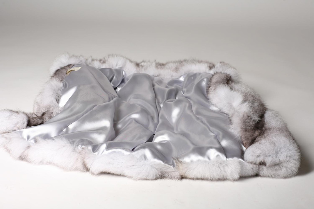 White Fox Fur Coat "Blue Fox" White Fox Fur Coat "Blue Fox"