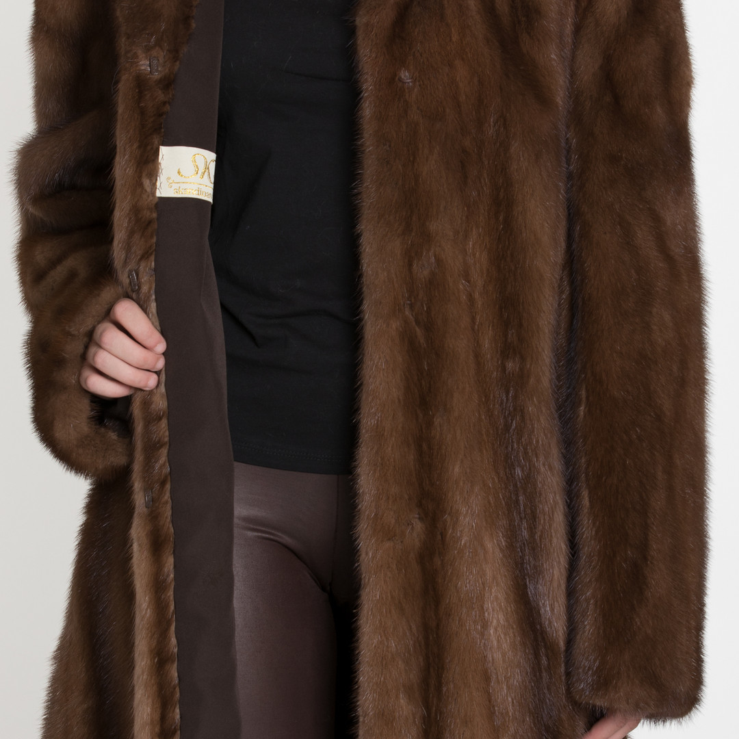 Brown Mink Fur Coat Fully Let out Brown Mink Fur Coat Fully Let out