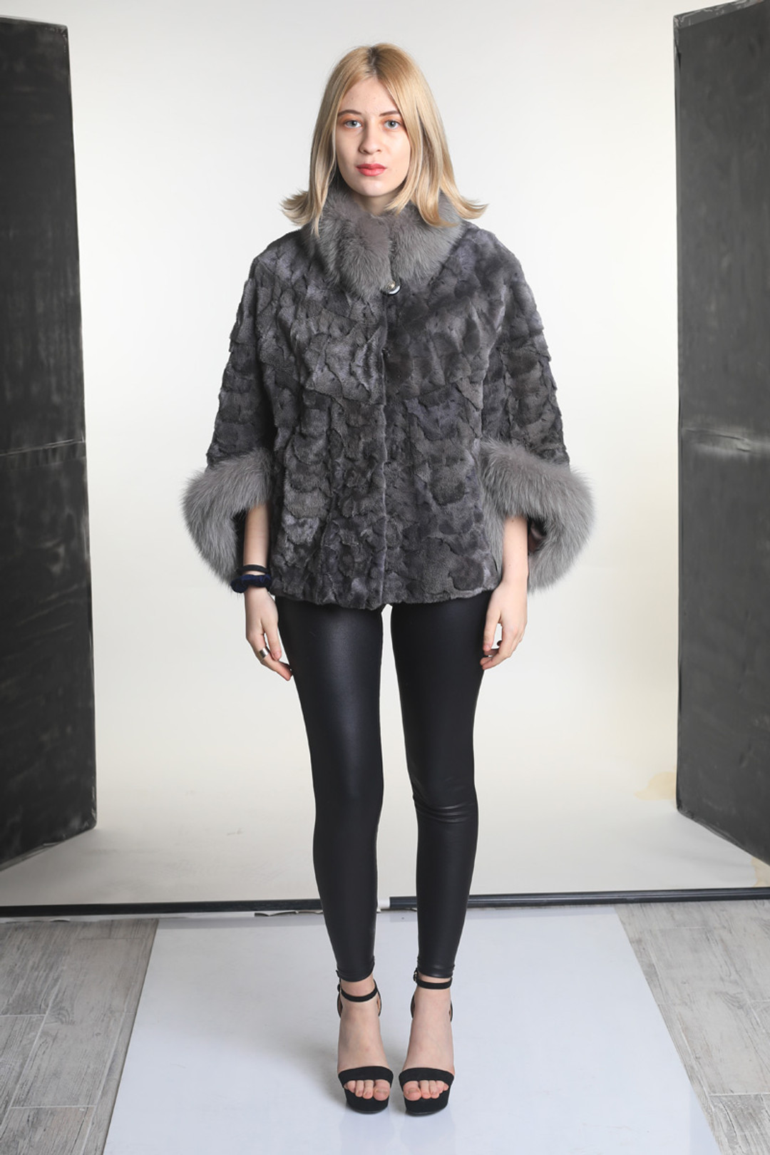 Gray Sculpted Mink Fur Cape With Fox Trim Gray Sculpted Mink Fur Cape With Fox Trim