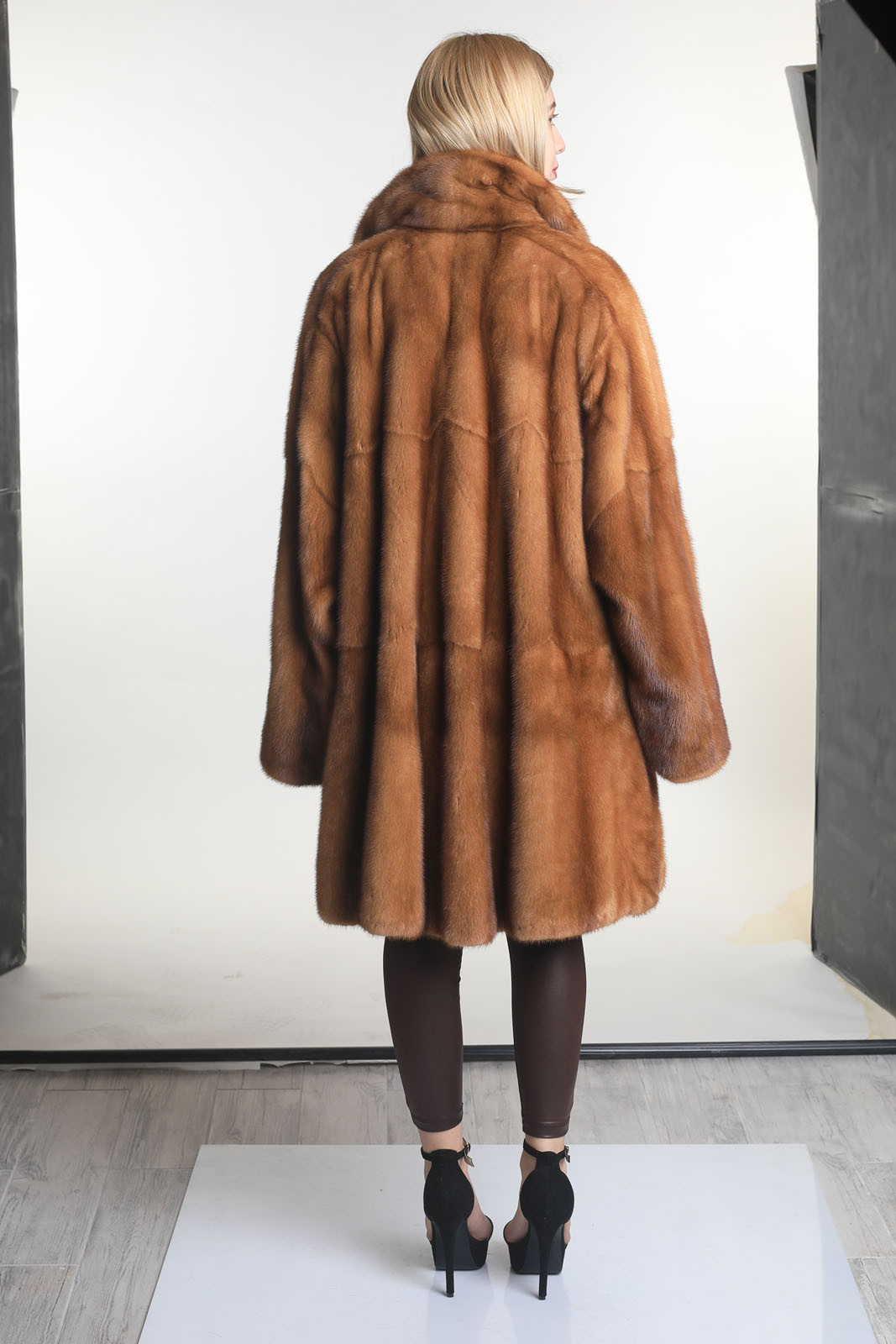Sheared Mink Swing Mink Coat Demi-Buff Male Mink Fur Coat With