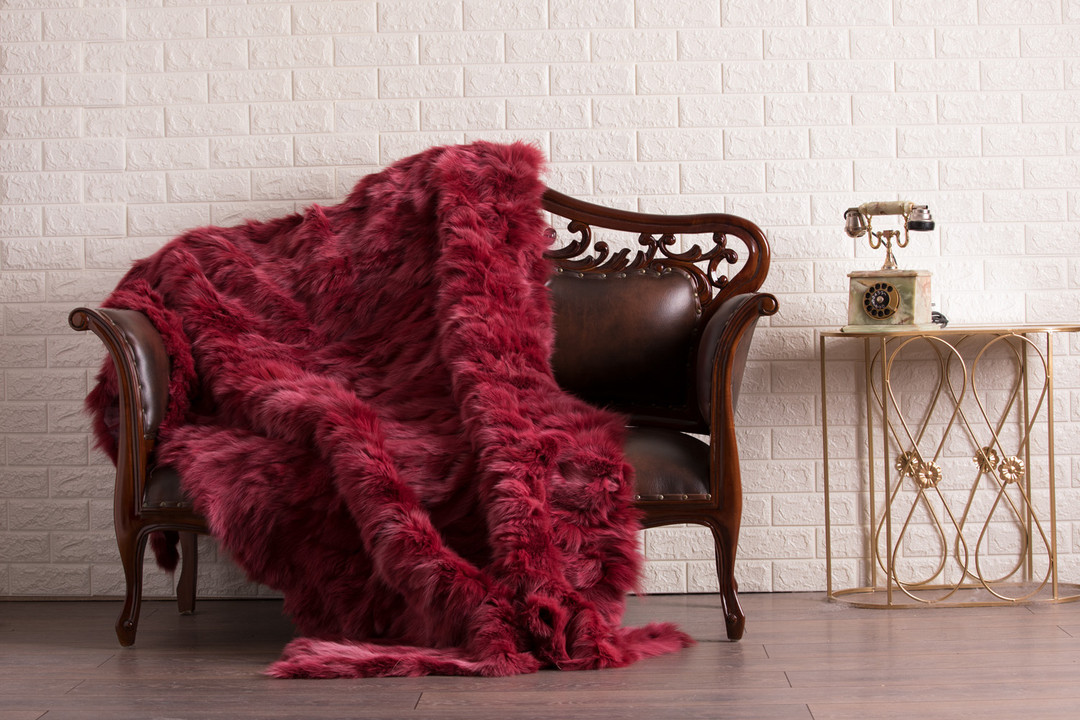 Burgundy Fox  Fur Fur Blanket Throw Cover Burgundy Fox  Fur Fur Blanket Throw Cover