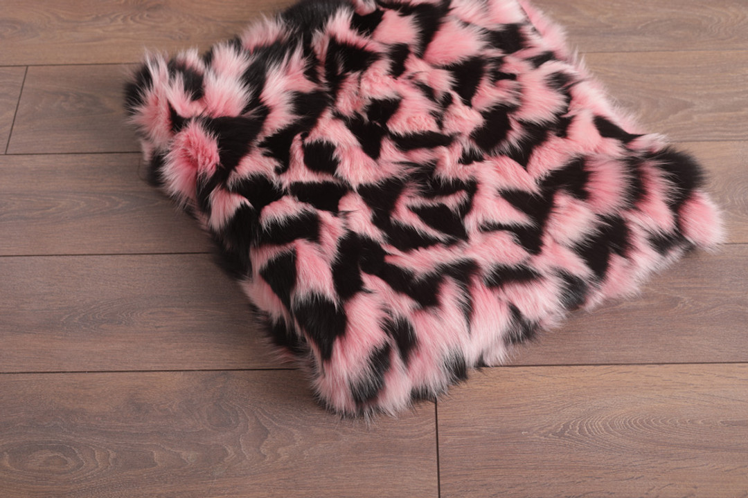 Pink And Black Fox  Fur Fur Blanket Throw Cover Pink And Black Fox  Fur Fur Blanket Throw Cover