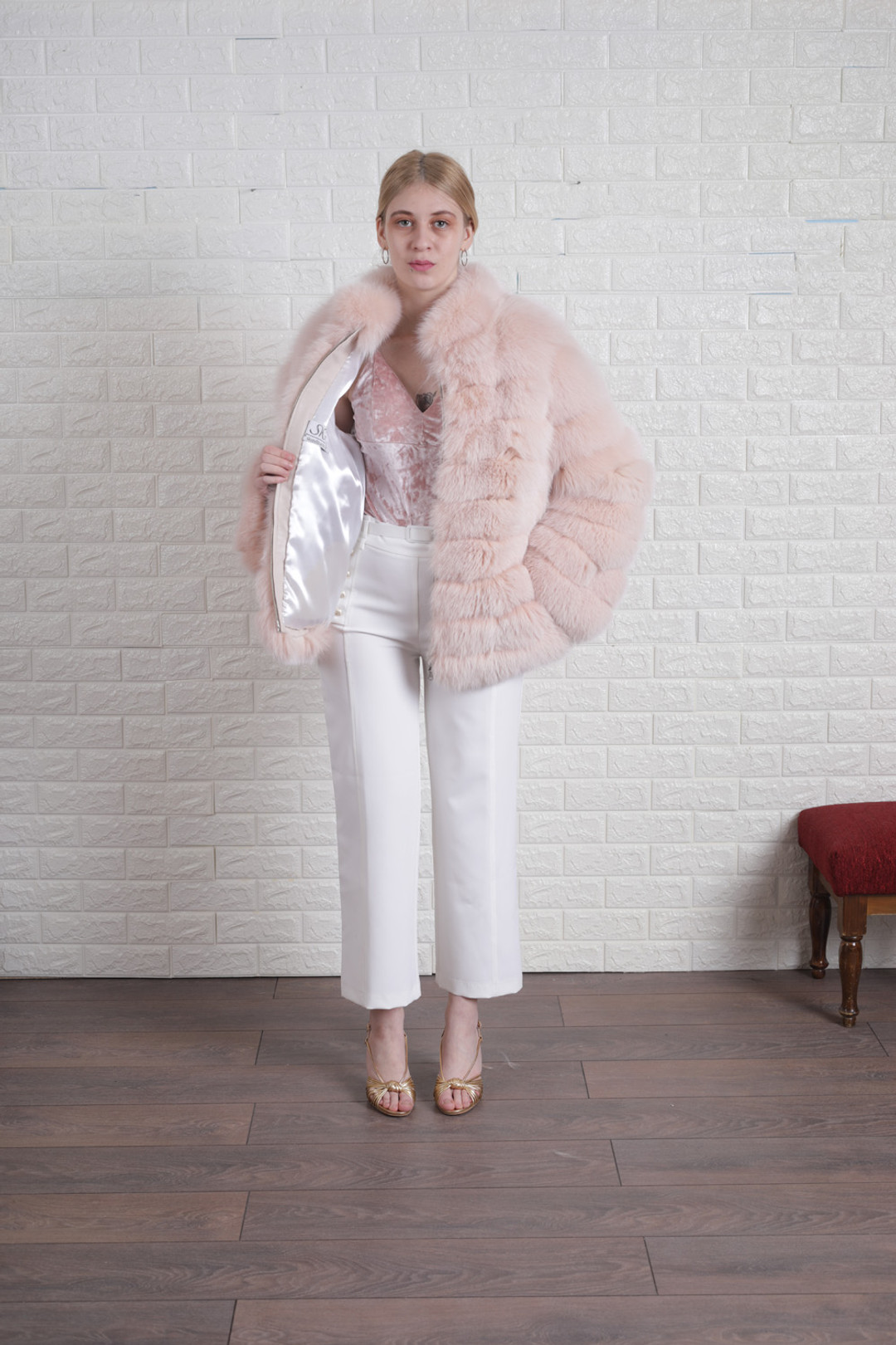 Baby Pink Fox Fur Coat Zipper Closure