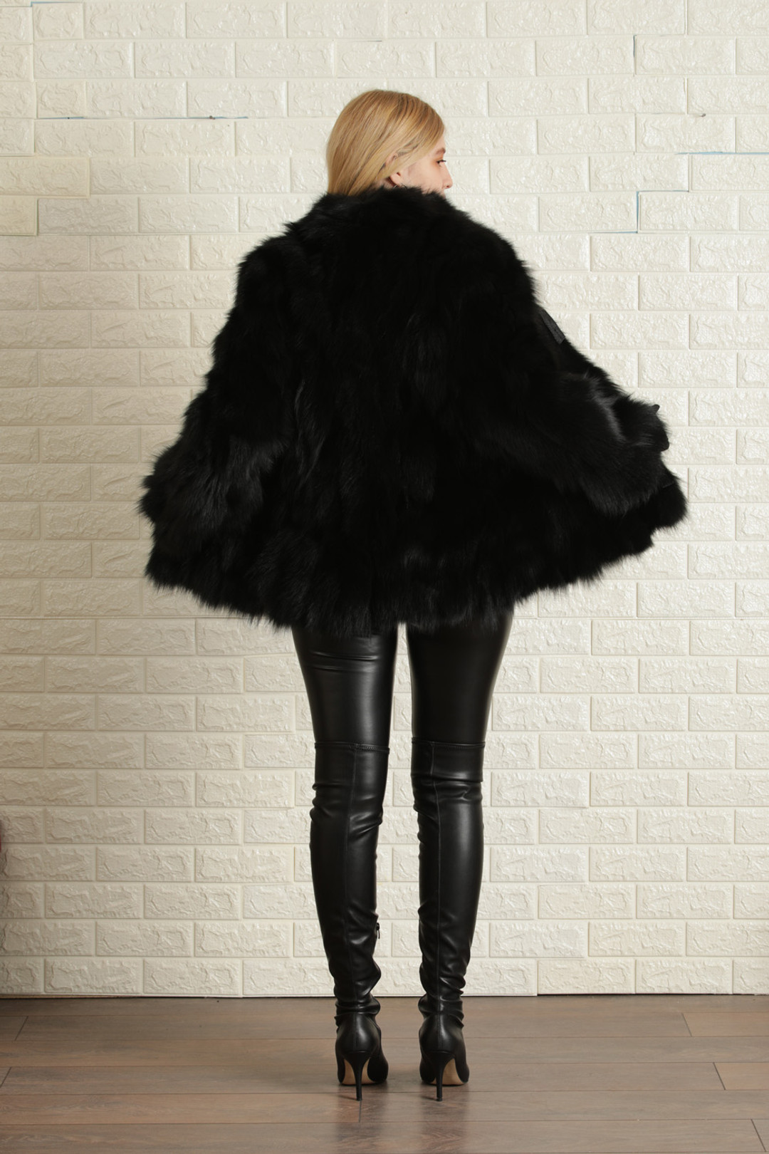 Black Fox Fur Coat Leather Straps M Black Fox Fur Coat Leather Straps M