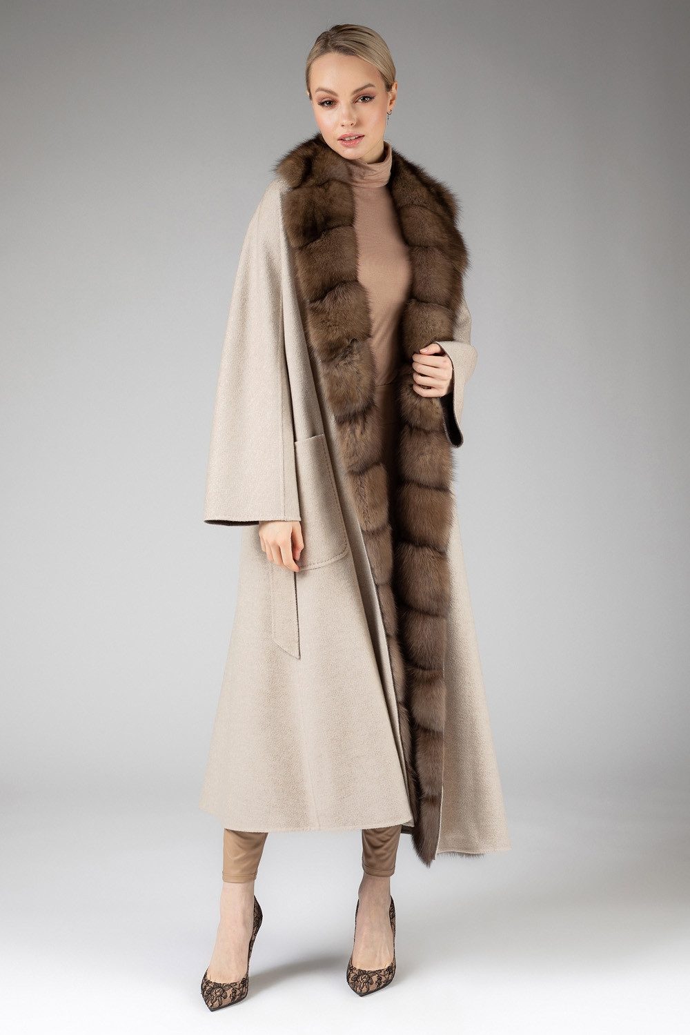 Long Beige cashmere wool fur coat with sable fur trim