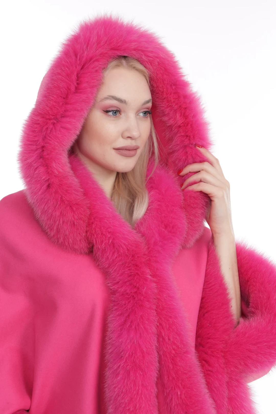 Pink Cashmere Cape Fox Trim Gianna Pink Cashmere Cape Fox Trim Gianna
