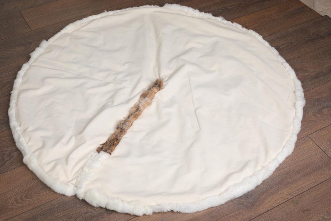 Lynx  Fur Christmas Tree Skirt Lynx  Fur Christmas Tree Skirt