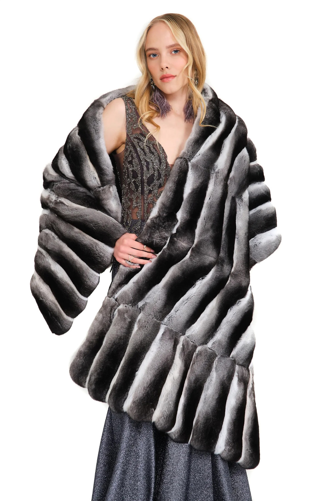 Chinchilla Shawl Gabriela Chinchilla Shawl Gabriela