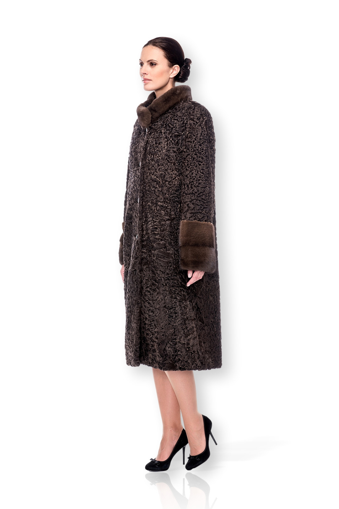 Brown Persian Mink Coat 3 Quarter Length  Profile Brown Persian Mink Coat 3 Quarter Length  Profile