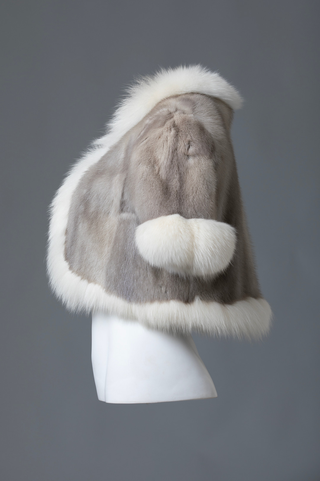 Sapphire Mink Stole  side view Sapphire Mink Stole  side view