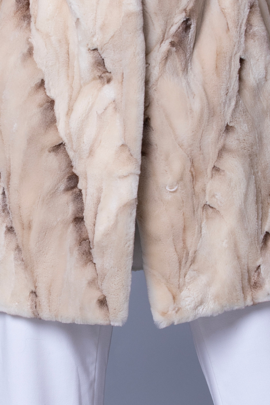 Oversized Mink Fur Cape Demetra