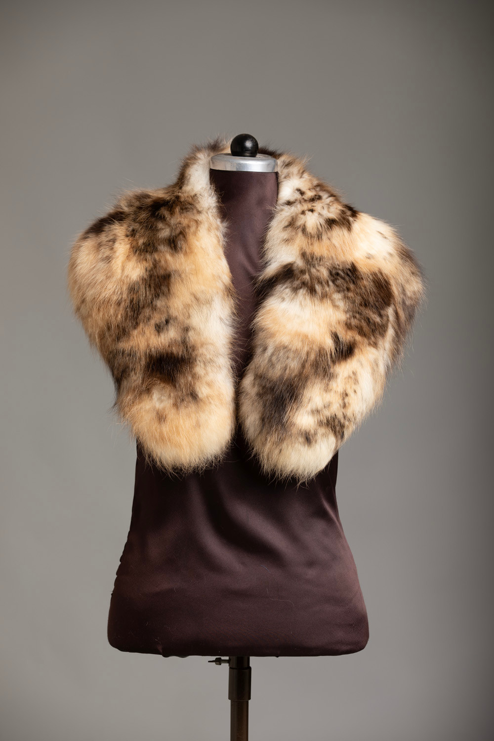 Feathered Crystal Fox Fur Collar | SKANDINAVIK FUR