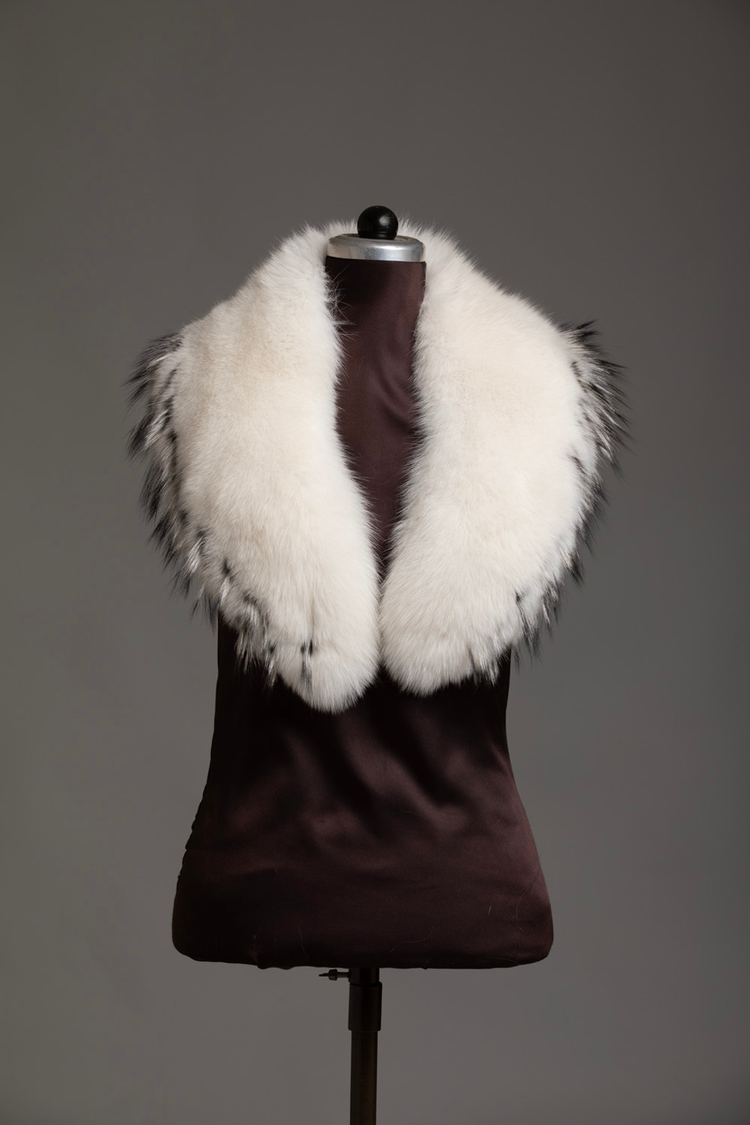 White Fox Fur Collar Silver Tips White Fox Fur Collar Silver Tips