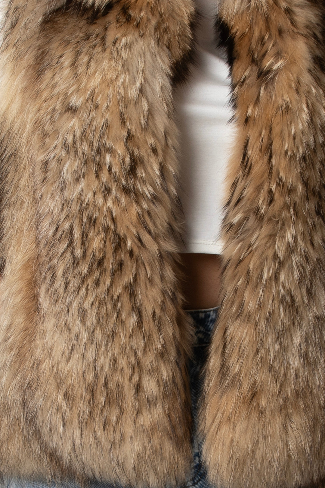 Fin Raccoon Fur Vest