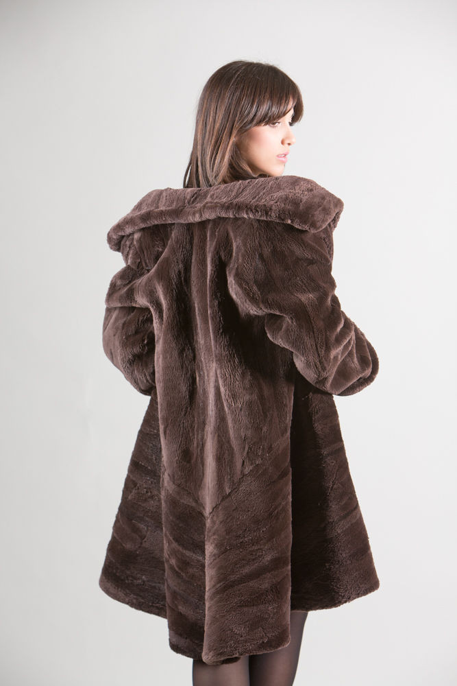 SUEDE ボンディング FUR コート　新品、未使用 Suede ボンディング Fur コート