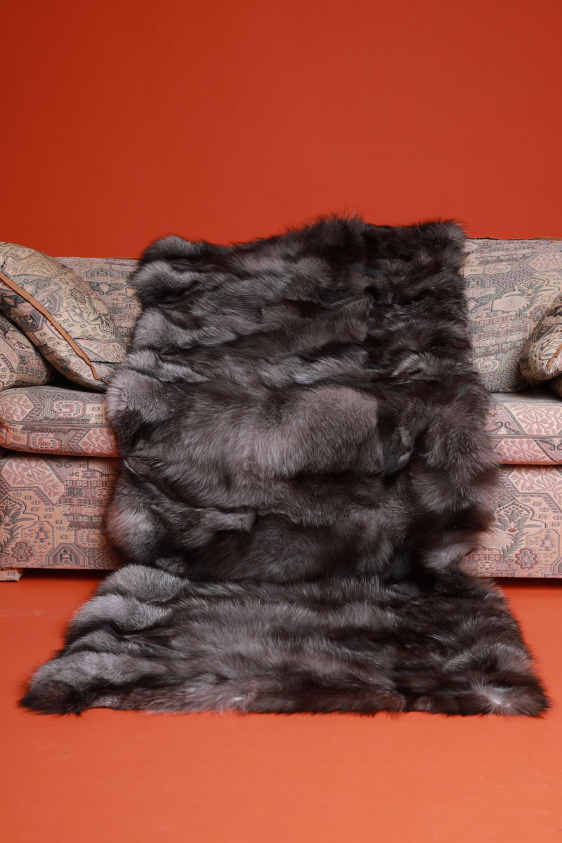 Blue Frost  Fox Fur Blanket Throw Halfskins