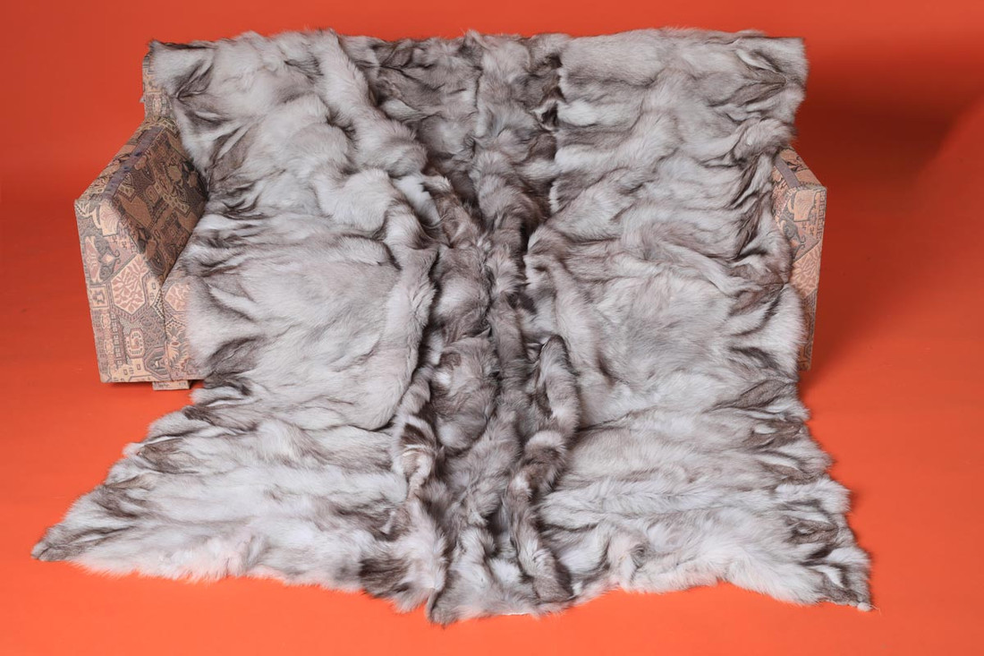 blue fox fur throw blanket made of halfskins