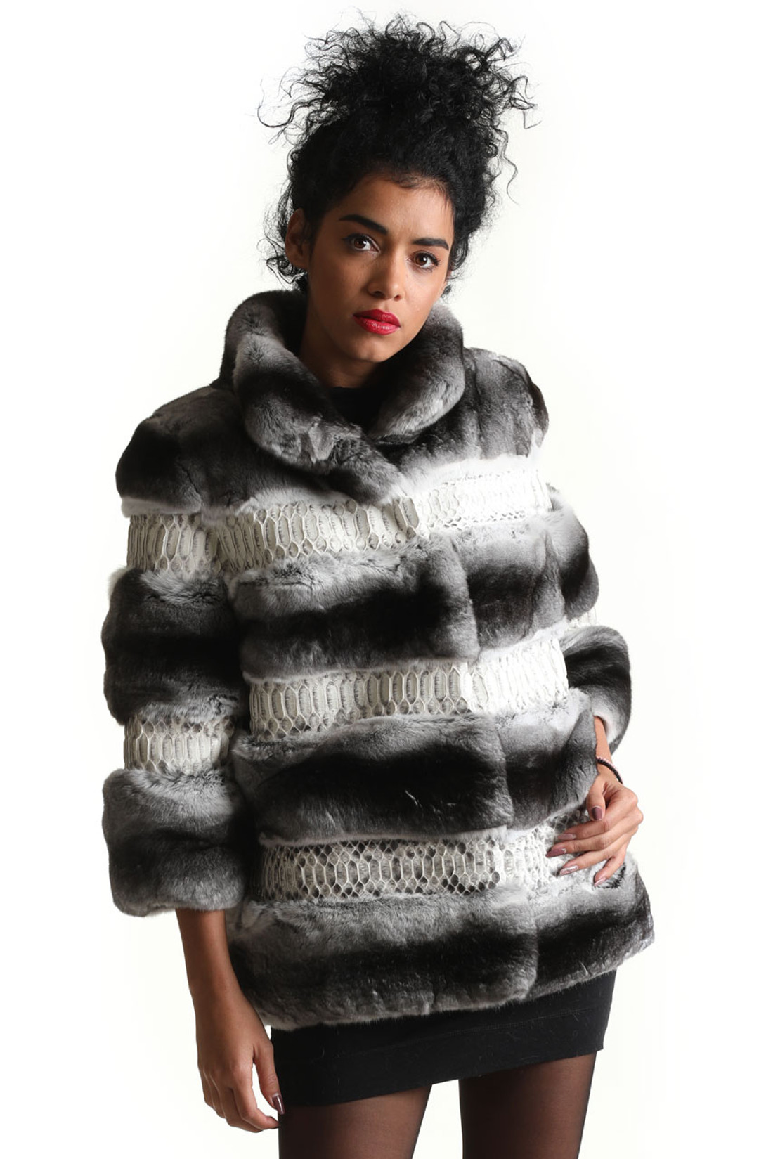 elbow sleeved chinchilla fur coat with python leather stand up collar elbow sleeved chinchilla fur coat with python leather stand up collar