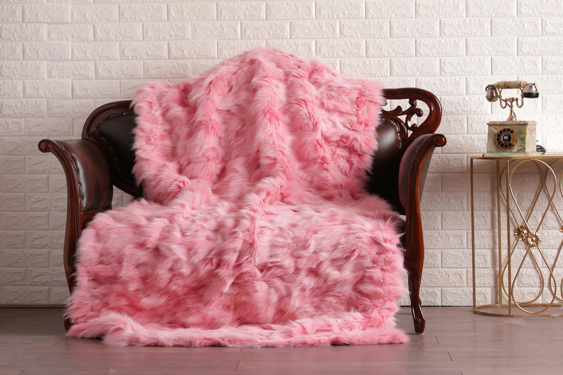 Pink Fox  Fur Fur Blanket Throw Cover Pink Fox  Fur Fur Blanket Throw Cover