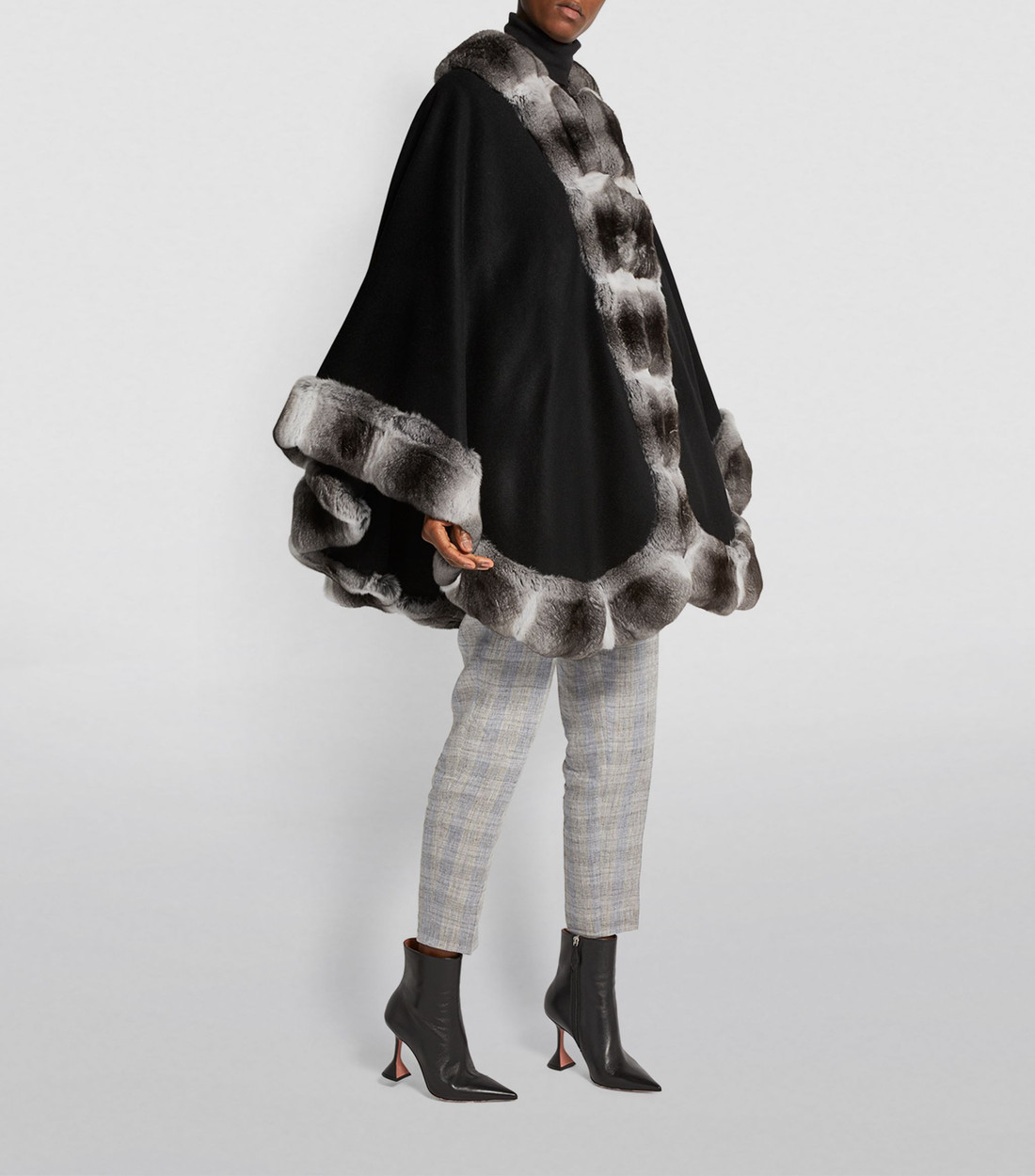 Black Cashmere Cape with Chinchilla Fur Trim