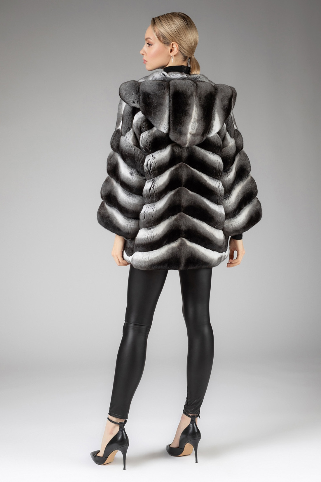 Hooded Chinchilla Fur Coat Freya Hooded Chinchilla Fur Coat Freya