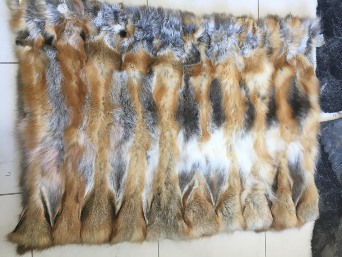 Red fox Sectional Fur Plate triangular shape