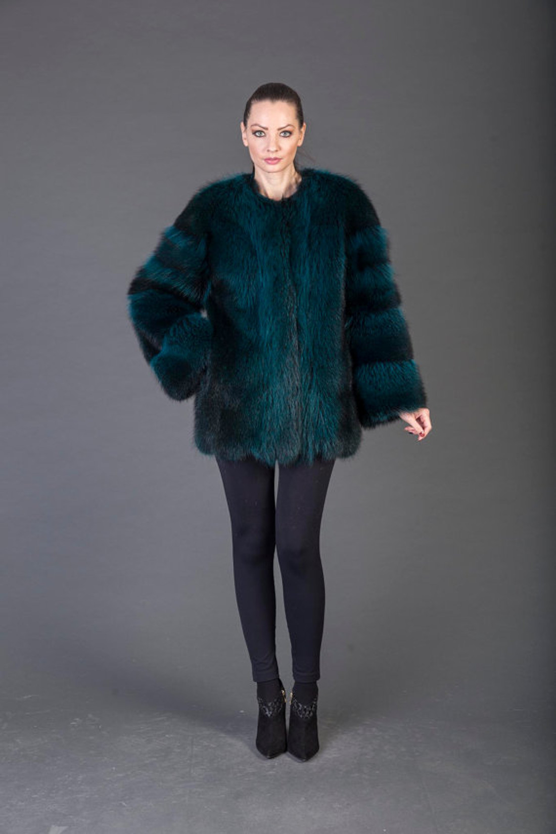 Green Racoon Fur coat collarless