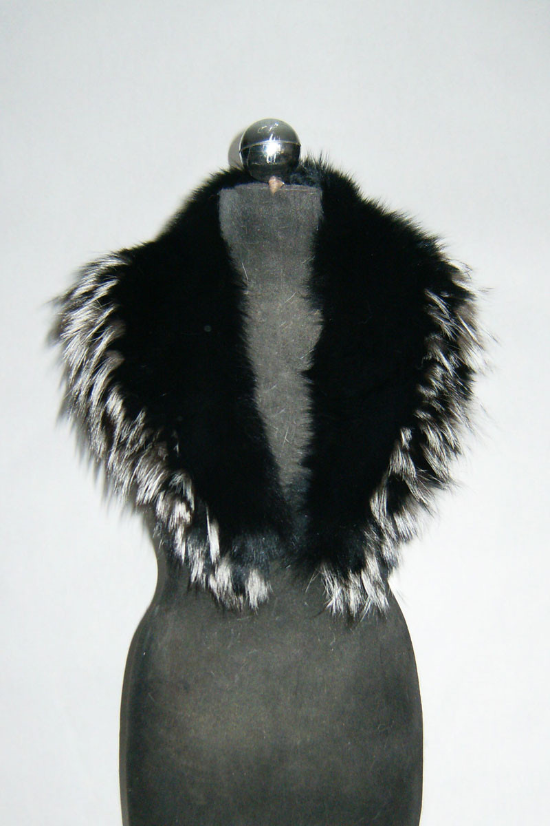 Black Fox Fur Collar Silver Tips Women's SKANDINAVIK FUR