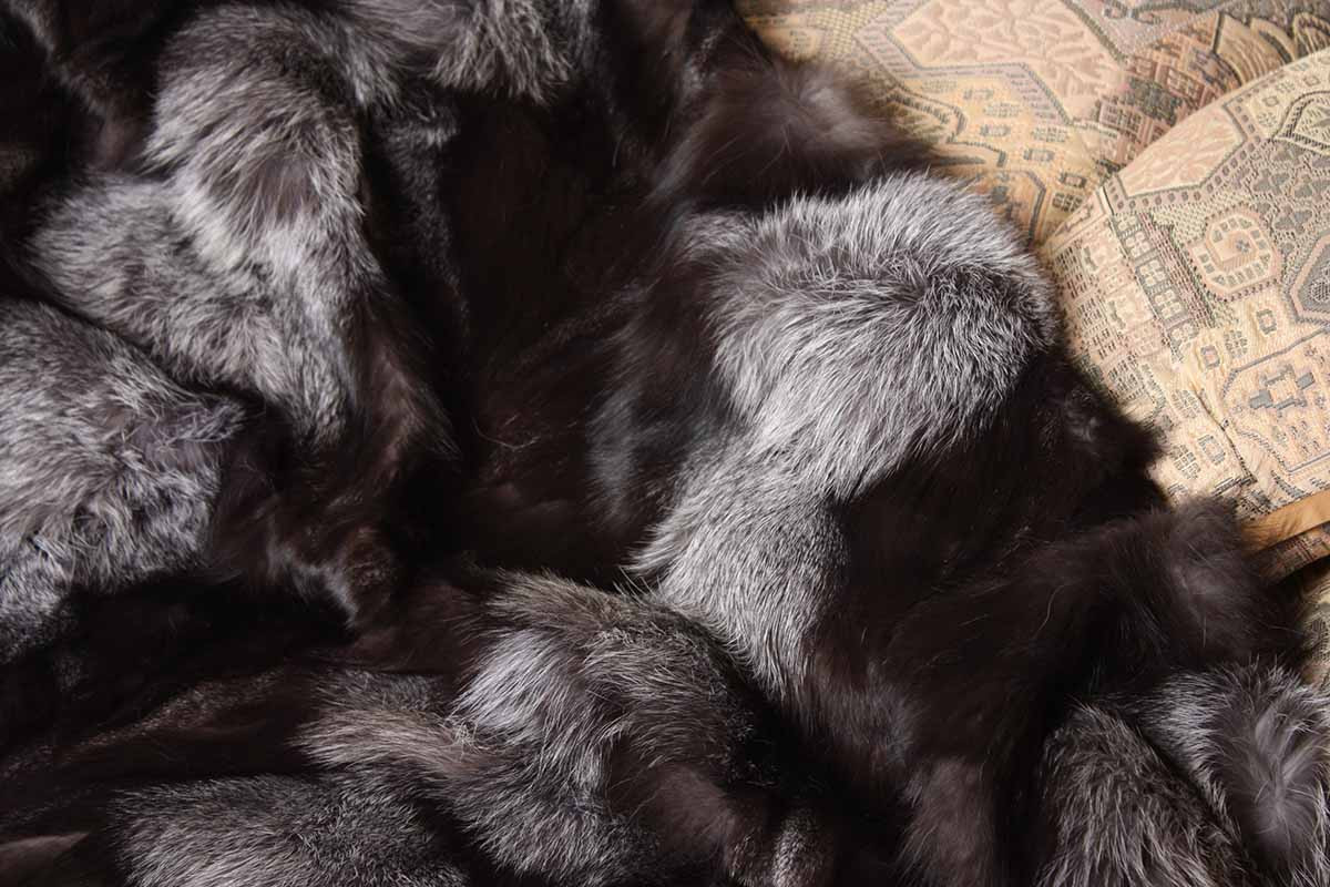 Silver Fox Fur Blanket Throw SKANDINAVIK FUR