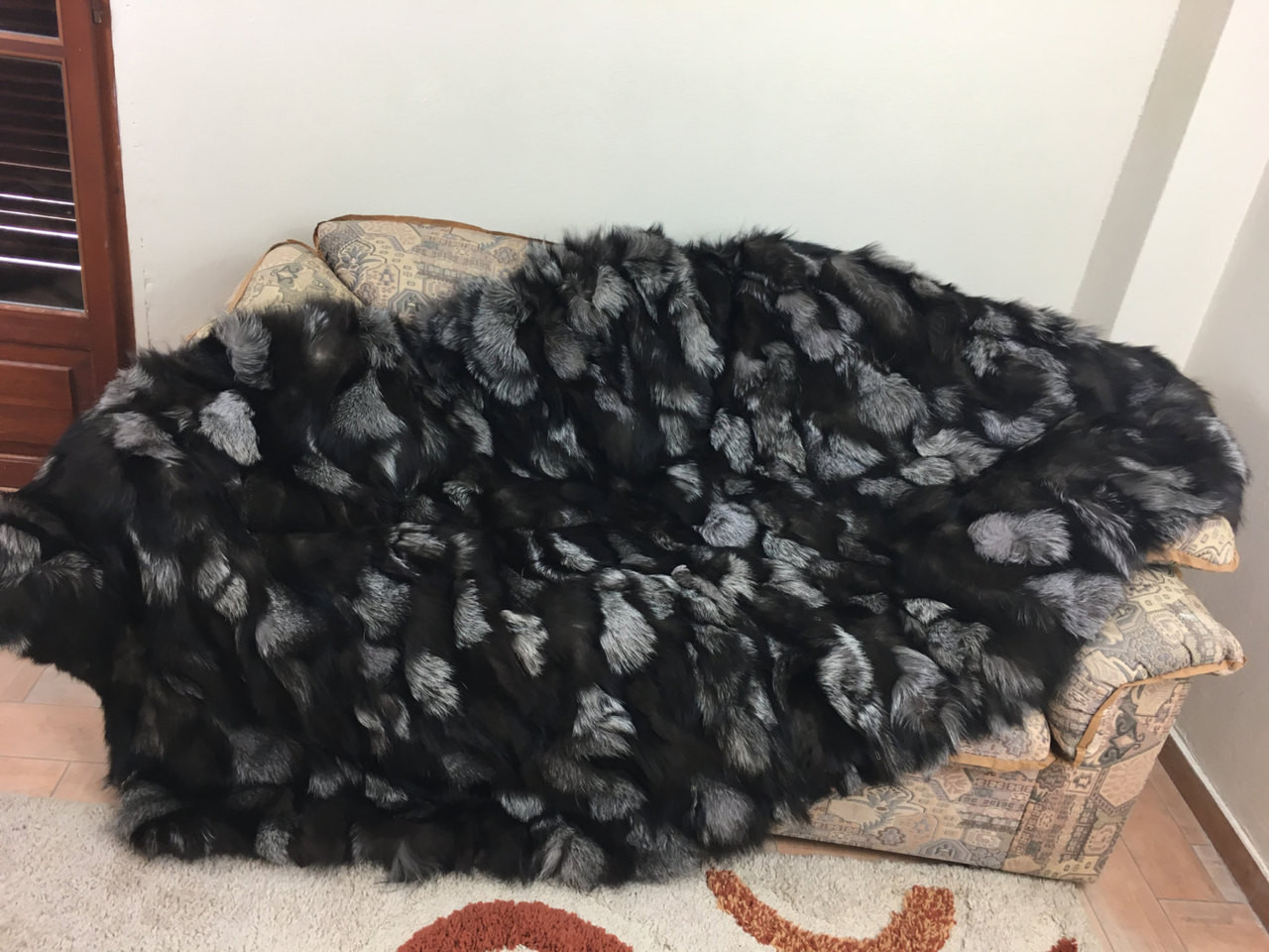 Silver fox fur blanket/throw SKANDINAVIK FUR