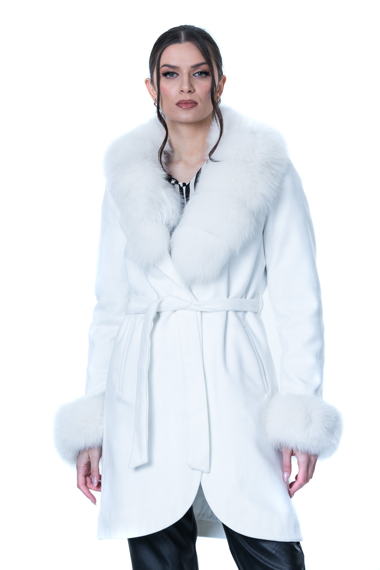 White Cashmere wool fox fur collar and trim stroller| SKANDINAVIK FUR