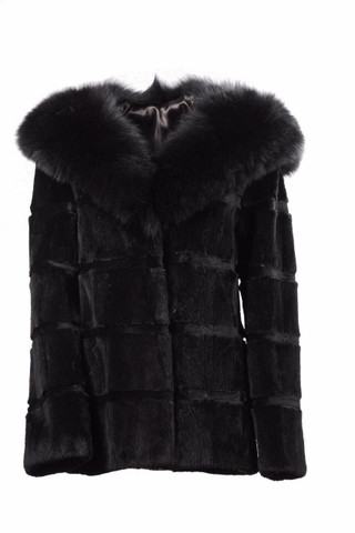 Black Sculpted Beaver Fur Jacket Hooded | SKANDINAVIK FUR