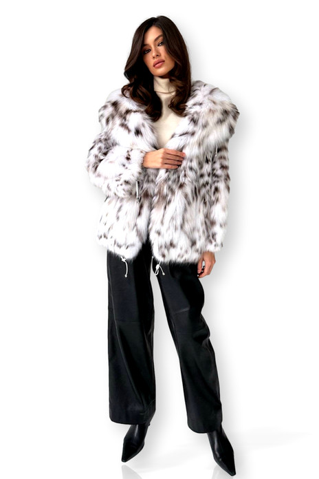 White Lynx Jacket Kiyomi Hooded Bomber Drawstrings White Lynx Jacket Kiyomi Hooded Bomber Drawstrings