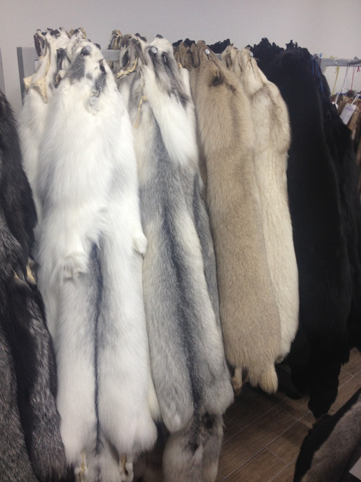 Fox fur pelts | SKANDINAVIK FUR