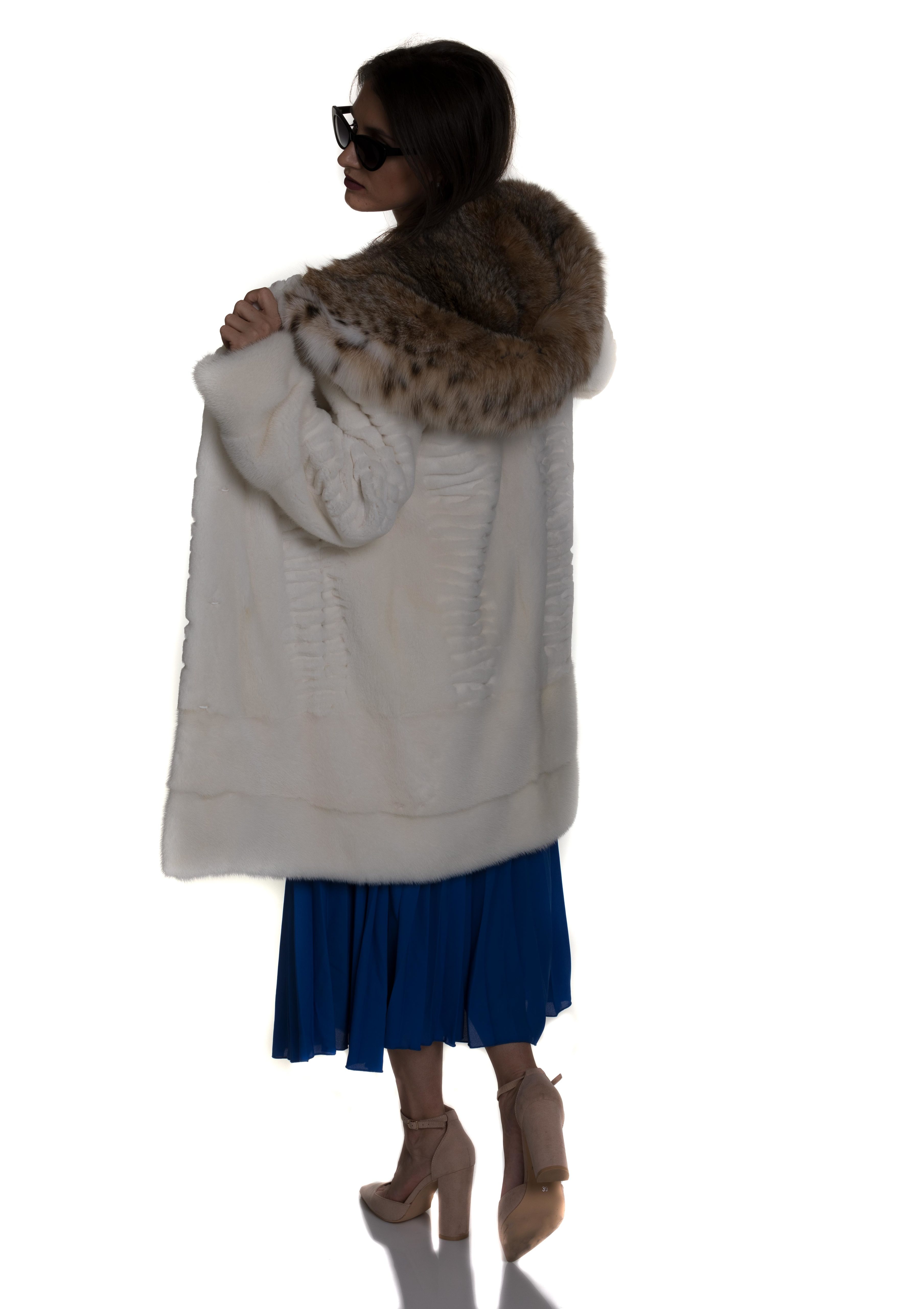 intimite Fur Coat 完売品 Elixir Coat – Unreal Fur