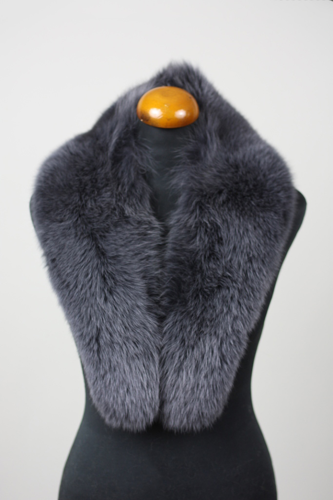Blue Gray Fox Fur Shawl Collar | SKANDINAVIK FUR