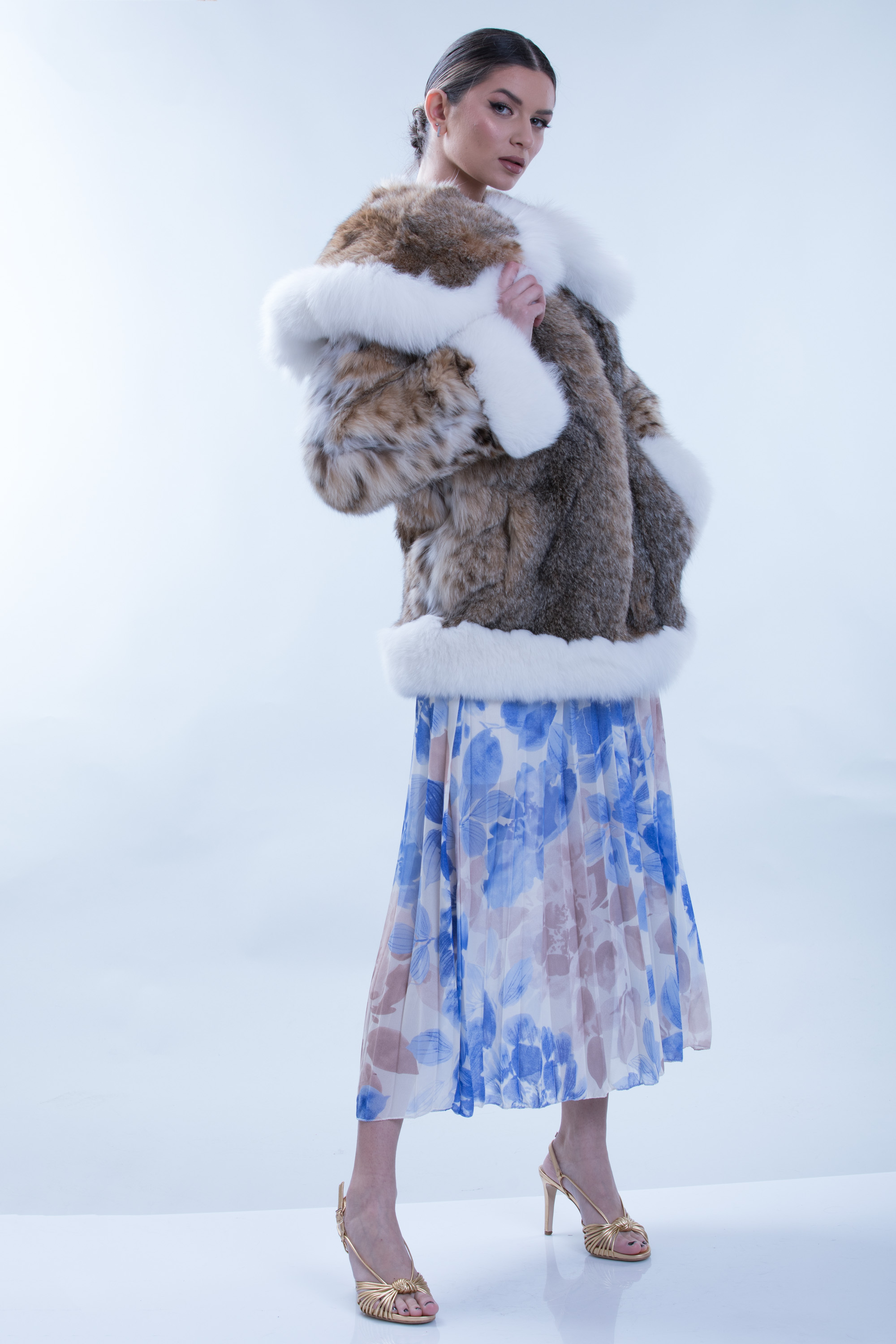 【U LAN】Lexi Half Fur Coat U LAN】Lexi Half Fur Coat