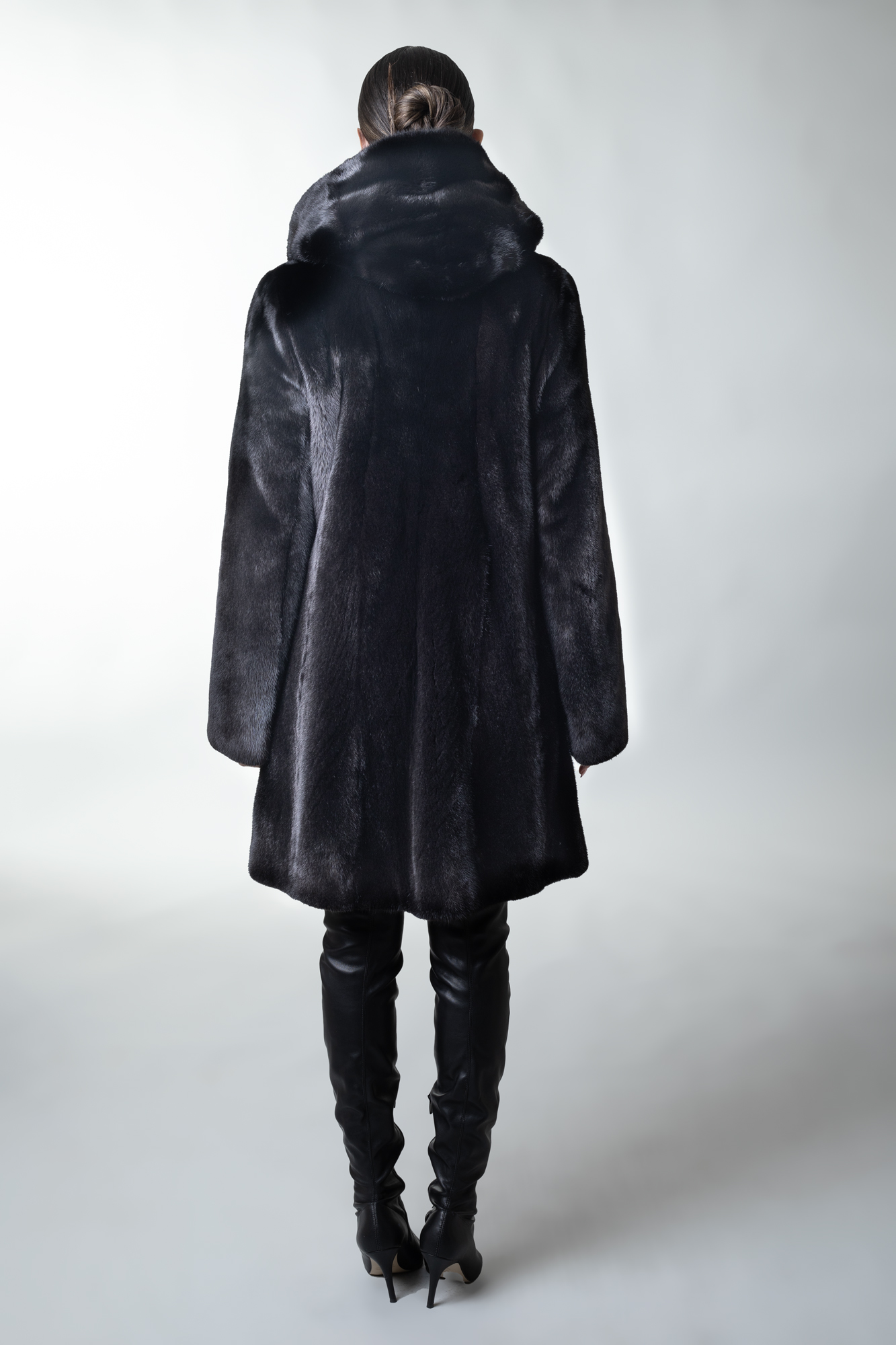 【HI FI FNK】Sei Fur Hooded Coat BLACK HOODED MINK FUR COAT SAGA LONG | SKANDINAVIK FUR