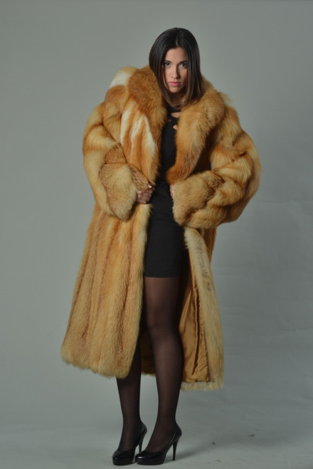 Red Fox 4/5 Full Length Fur Coat | SKANDINAVIK FUR