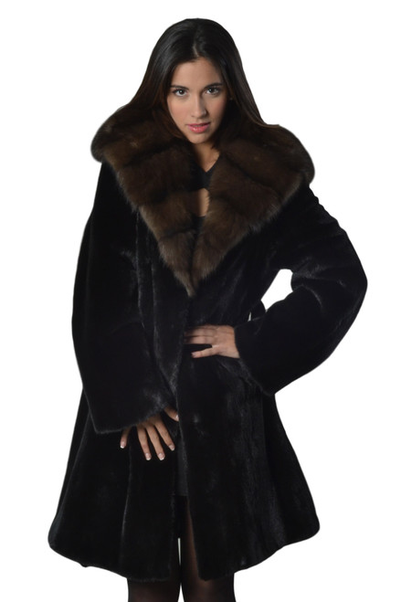 black_mink_fur_coat_with_sable