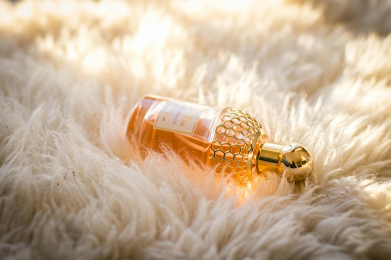 Mastering Perfume Application: Tips for a Long-Lasting Scent
