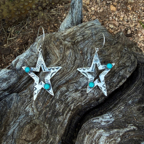 Estrella Stamped Earrings