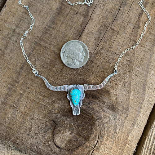 Pequena Longhorn Necklace