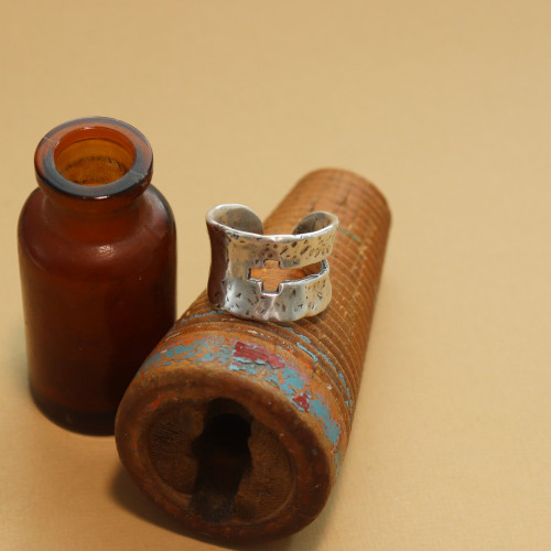 Between the Lines Ring