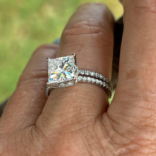 Diamond Solitaire Wedding Ring Set