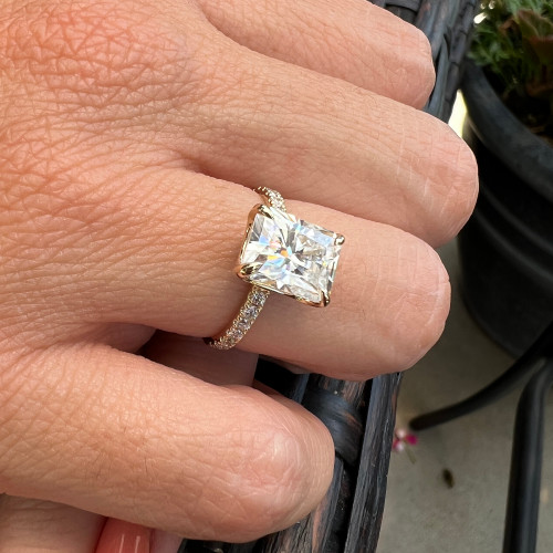 Diamond Solitaire Wedding Ring