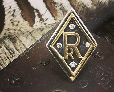 Corporate Gifting & Awards