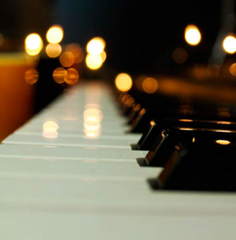 Piano Lights: Beyond the Piano 